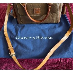 Dooney & Bourke Handbag